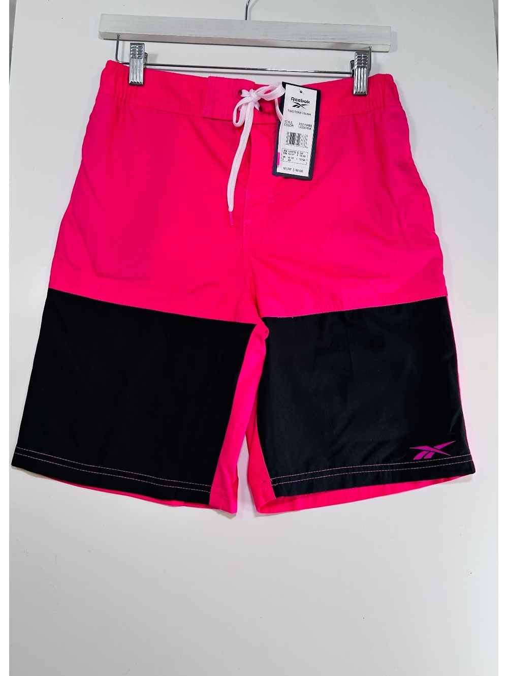 Reebok Boys Swim Trunks Board Shorts L 14/16 NWT Pink Black No Liner Colorblock⁠